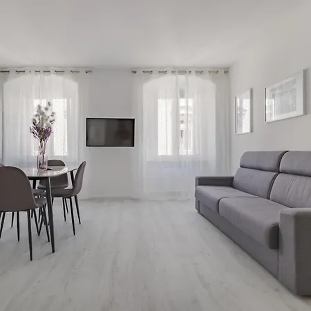 Hurban Torrebianca 19 ترييستي