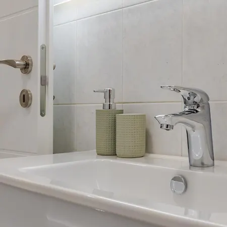 Hurban Torrebianca 19